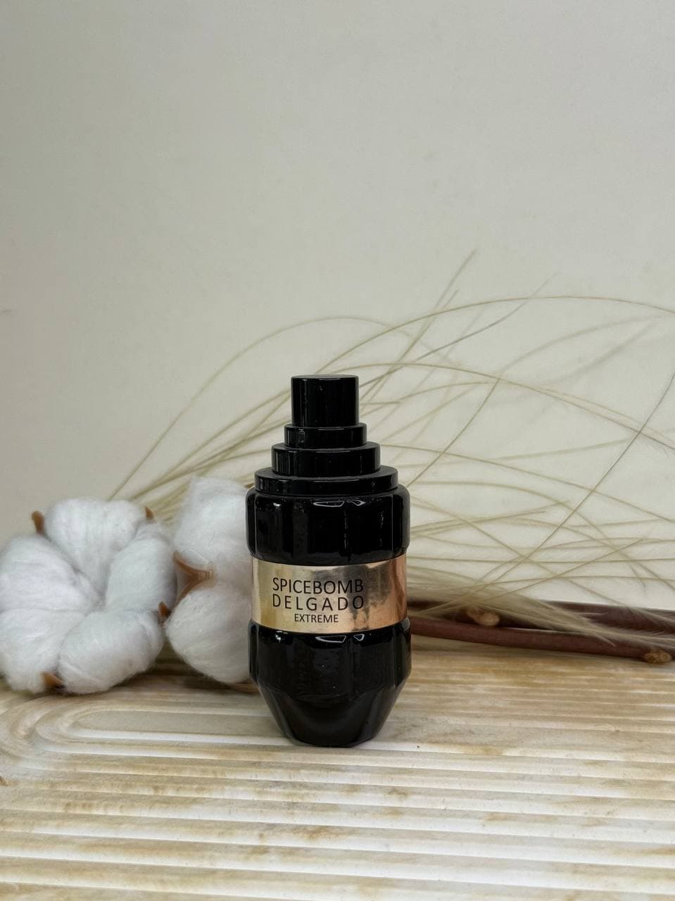 اسپایس بمب (Viktor & Rolf Spicebomb)